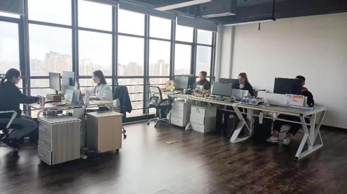 China Qingdao Vitalucks Trade Co., Ltd. Bedrijfsprofiel