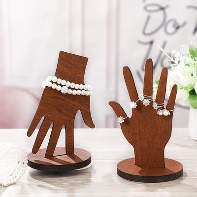 Houten handwerk ornamenten ring display stand De perfecte manier om uw ringen te tonen