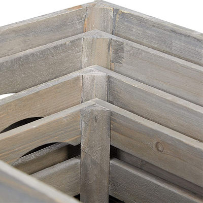 Op maat gemaakte capaciteit Vintage houten kratten voor huisversiering Volkskunst stijl