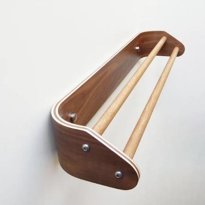 Op maat gemaakte houten dubbele handdoekbalk Wandmontage baddoekrek voor het vasthouden van keukenapparatuur