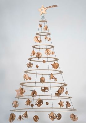 Creëer een feestelijke sfeer met onze houten Alberello kerstboom aangepaste logo