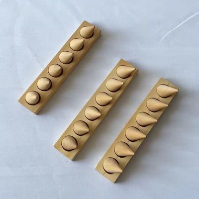 Custom Order Houten Finger Juwelen Display Stand met gladde afwerking en concurrerend