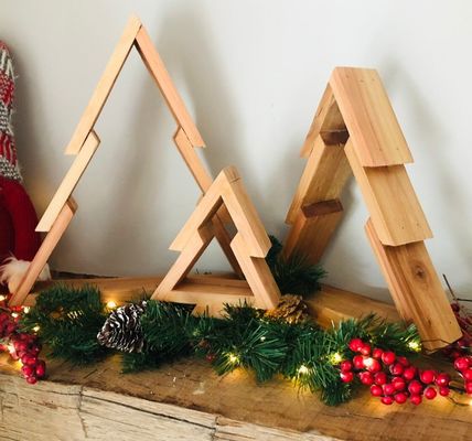 Houten kerstboom als uw verzoek Perfect voor het creëren van een feestelijke sfeer