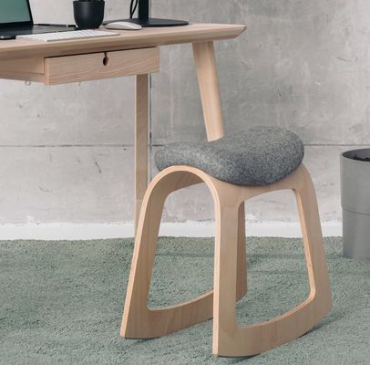 Vervaardiging Home Office Ergonomische zadelstoel met moderne houten constructie