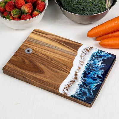 Gepersonaliseerd Patroon Acacia Hout Epoxy Hars Charcuterie Board voor het serveren van voedsel