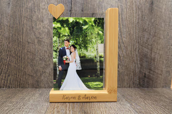 Houten schrijfbord beeldframe voor gepersonaliseerde foto drukken op onvergetelijke momenten
