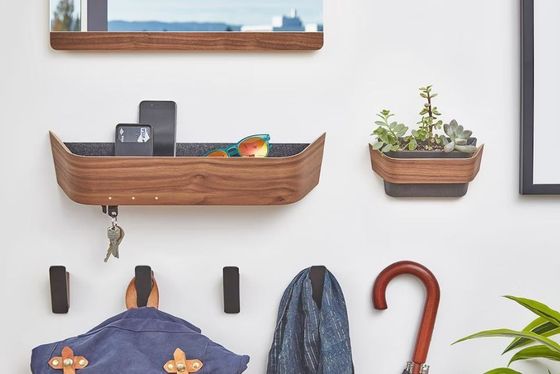 Moderne decoratieve acacia hout post organisator hanger opslag plank rek houten sleutelhanger