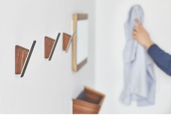 Moderne decoratieve acacia hout post organisator hanger opslag plank rek houten sleutelhanger