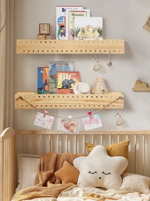 Boekenplank van natuurlijk hout