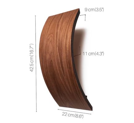 Functioneel ontwerp Houten handdoekenplank met aangepast logo en multifunctioneel ontwerp