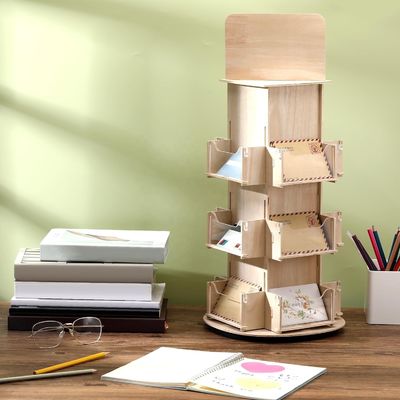 Woonkamermeubilair 3 Tier 4 zijdelingse houten draaibare displaystand met 360-rotatie