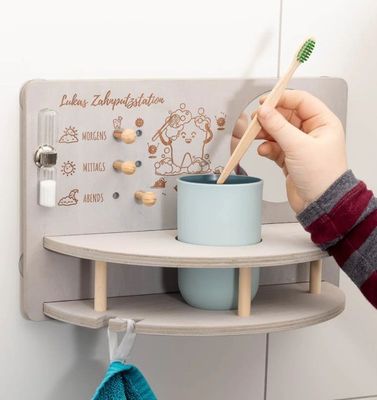 Liefdesthema Kinderen Tandborstestation met houten raam spiegel en ruimtebesparing