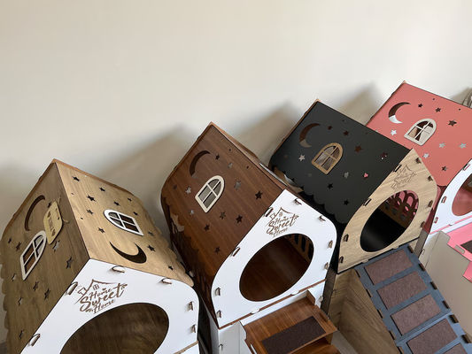 Moderne kattenmeubelen op maat Houten konijnenhuis voor katten en kleine dieren