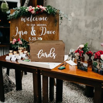 Bruiloftkaartdoos voor receptie Bruine houten envelop gelddoos Printing Laser Engraving