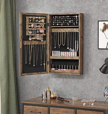 Milieuvriendelijke muur/deur gemonteerde sieradenkast met volledige spiegel en 6 LED's