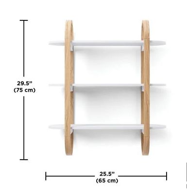 Witte natuurlijke drijvende hangplanken voor wanddecoratie in eetkamer