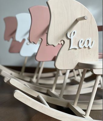 Home Office Gepersonaliseerd Houten schommelpaard Speelgoed Houten Montessori schommelpaard
