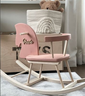 Home Office Gepersonaliseerd Houten schommelpaard Speelgoed Houten Montessori schommelpaard