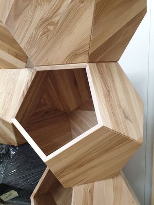 Huishoudelijke opslagcontainer Kattenbed Grot in modern ontwerp met massief hout en zijtafel