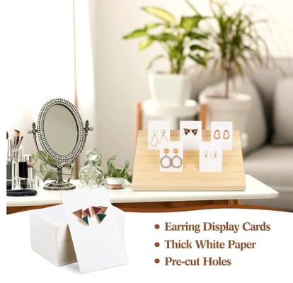 Functionele multifunctionele oorbelhouder voor georganiseerde sieraden display en opslag