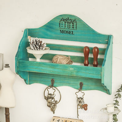 Op maat gemaakte houten sleutelhanger voor planken en postorganisator voor de ingang