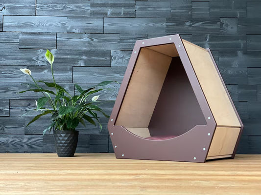 Spacespaar Functie Huis met modern houten ontwerp en natuurlijke houten kleur