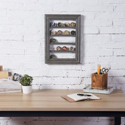 5-tier vintage grijs hout afdrukken verbrand uitdaging munt display rack voor wandmontage