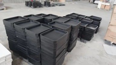 202406 Zwart houten bedieningsbak Acacia houten materiaal Custom houten bak met handvaten