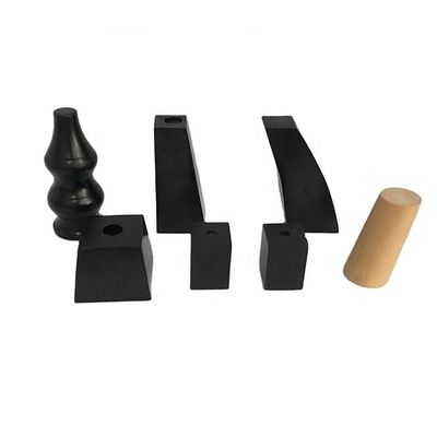 Houten tafelbenen en meubelbedekking met op maat gemaakte houten meubel accessoires