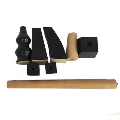 Houten tafelbenen en meubelbedekking met op maat gemaakte houten meubel accessoires