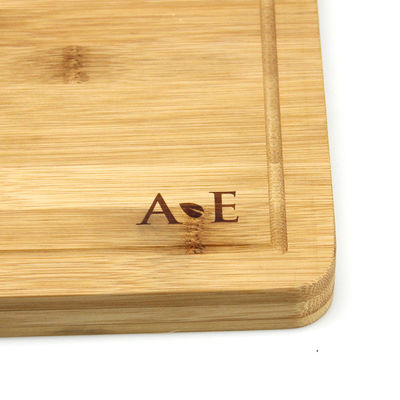 Stocked Eco-Friendly Kitchenware Multi-Purpose Solid Wood Cutting Board met handvat
