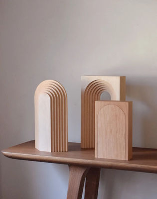 Moderne vormgeving Houten huisarchitectuur Grafische illustratie Kunstarchitectuur Beeldhouwen