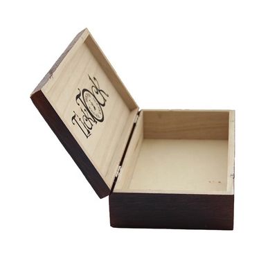 Aanpasbaar logo en kleur Houten sigarettenkoffer met gelakt afwerking