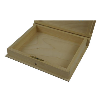 Handgemaakte, op maat gemaakte houten boekendoos voor het organiseren en opslaan van verschillende persoonlijke spullen