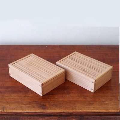 Aanpasbare kleur Houten schuifdeksel voor visitekaart in gewone kleur