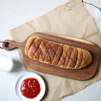 Handgemaakte walnotenkaas brood snijplank Houten serveertas met balansontwerp