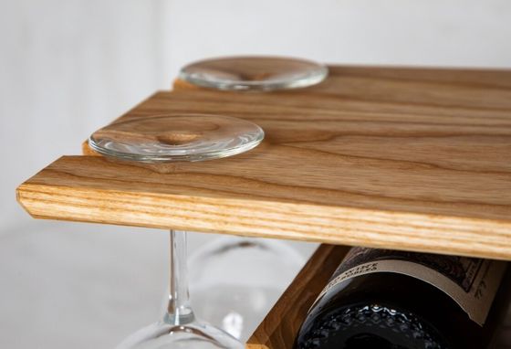 Gepersonaliseerd logo hardhouten wijnrek Hoogwaardige wijnhouder voor het aanrecht