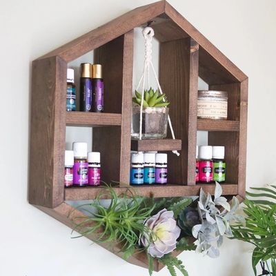 Drijvend geometrisch plank Handgemaakt honingraat ontwerp voor ruimtebesparende houten zeshoek