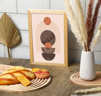 Gepersonaliseerd logo Acceptabel regenboogvormig houtsnijplank voor keukenversiering