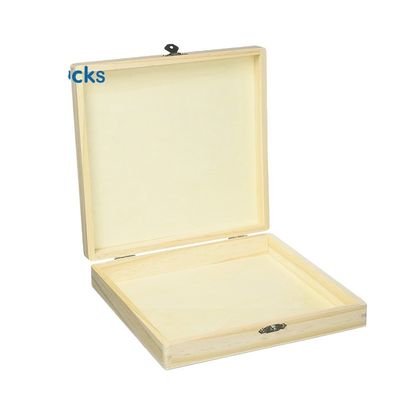 Onvoltooide houten sigarendoos voor milieuvriendelijke verpakkingen en stempels