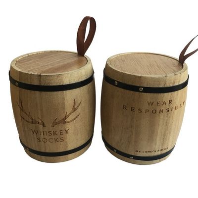 Natuurlijke houten vat handwerk decoratie met aangepast logo Acceptabel en cadeau
