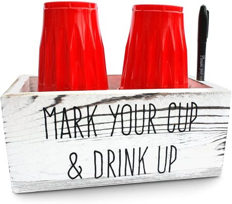 Dubbele koppenhouder voor rustieke feestgereedschappen