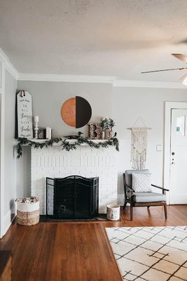 Moderne boerderijontwerpstijl Houten muurkunst voor vintage woningversiering in binnenruimtes