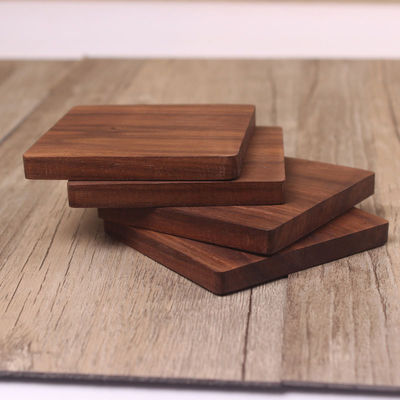 Custom Logo Acceptabele Walnut Cherry Houten Achterhoek voor milieuvriendelijke minimalistische ontwerpstijl
