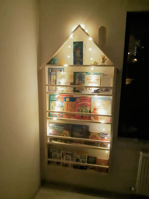 202406 Baby boekenkast Houten wand Montessori Solid Wood Kinderdagverblijf Wandrek Op maat