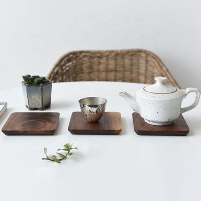 10x10x1.2cm Japanse stijl Zwarte Walnoot Houten Achterhoeken voor theepot en beker Op maat gemaakt