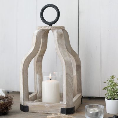 Houten kaarslamp met glazen kaarshouder