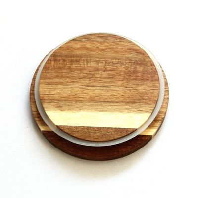 FSC-gecertificeerde glazen kaarspotten met houten deksel van acacia voor gemakkelijk openen en FSC-certificaat