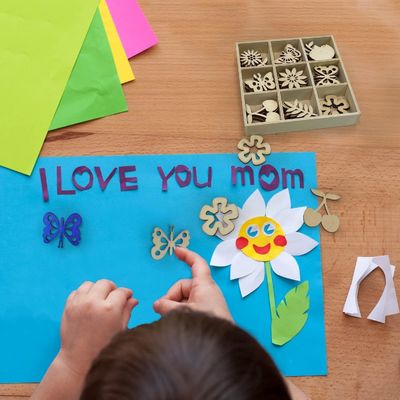 Houten versieringen Laser gesneden blanco's Snips in bloemen thema voor de natuur decor 45pcs