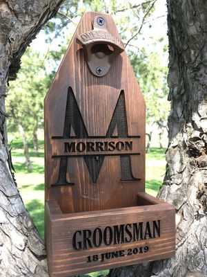 Gepersonaliseerde Houten Wand Montage Bier Fles Opener Voor Bruiloft Bruidegom Gift